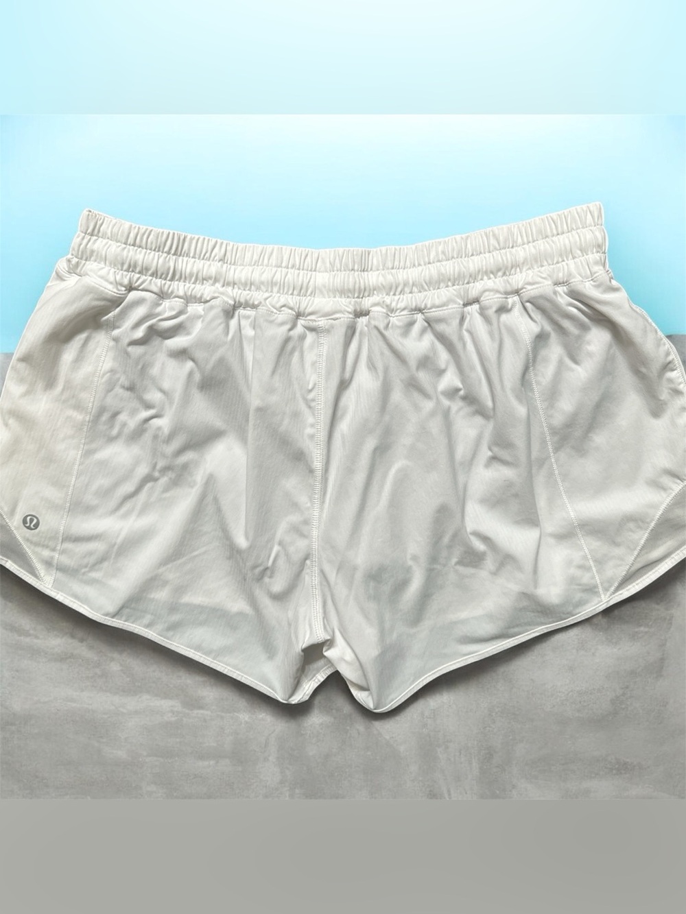 Lululemon Hotty Hot High-Rise Lined Short